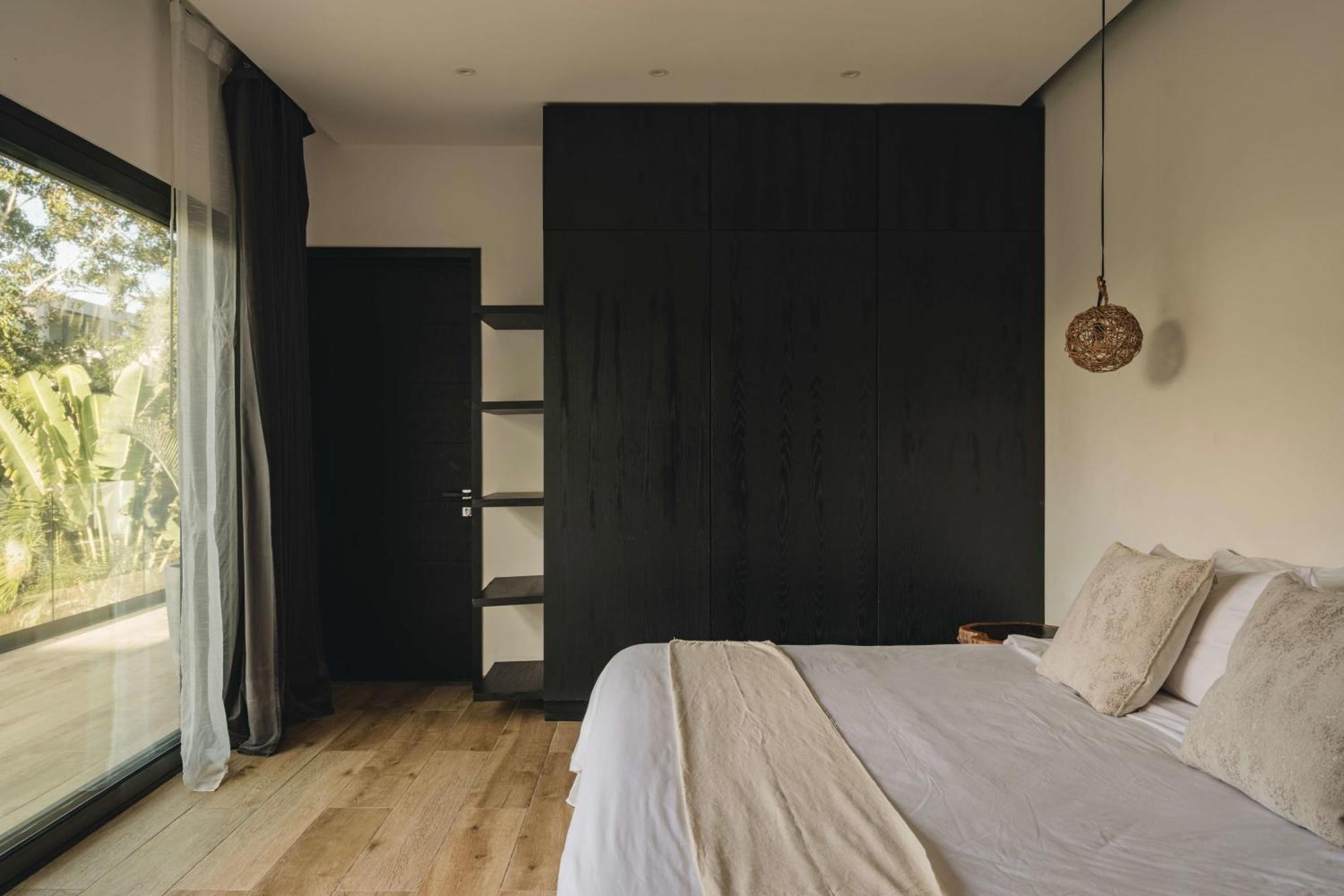 Stylish 4br Concierge Services & Pool Gated Villa Tulum