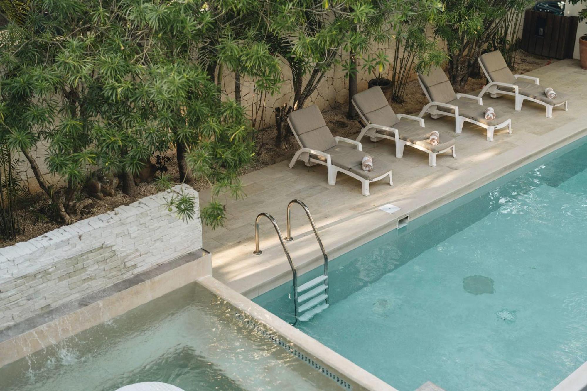 Villa Stylish 4br Concierge Services & Pool Gated *