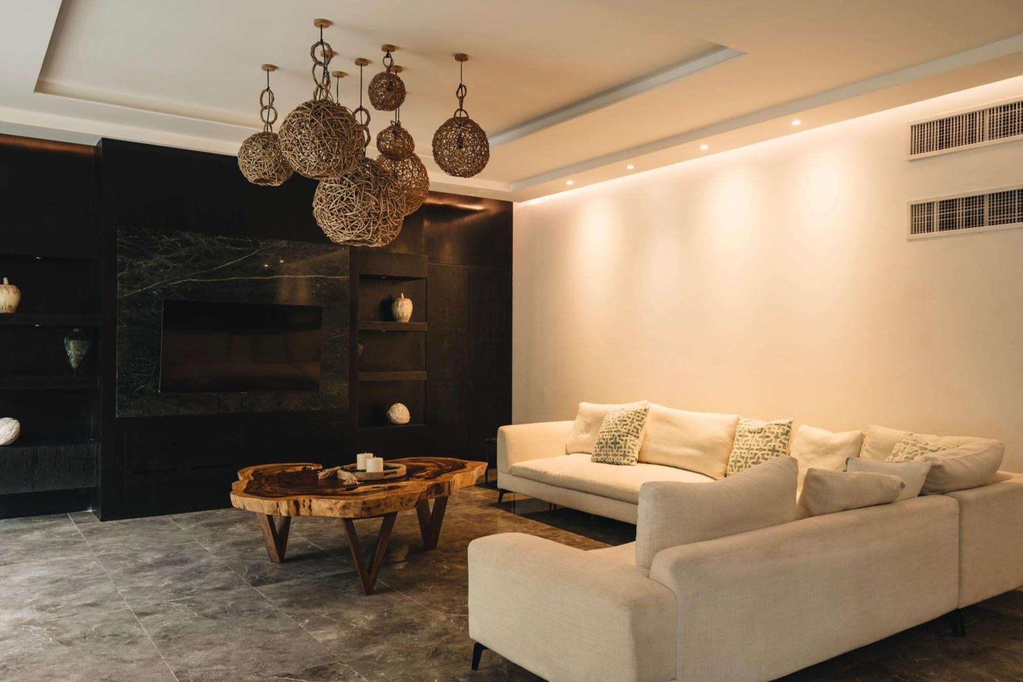 Villa Stylish 4br Concierge Services & Pool Gated